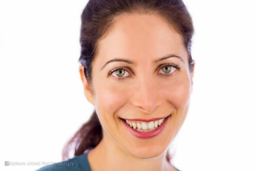 Nadia Stolpner, Registered Social Worker & Psychotherapist at Aurora Village Therapy