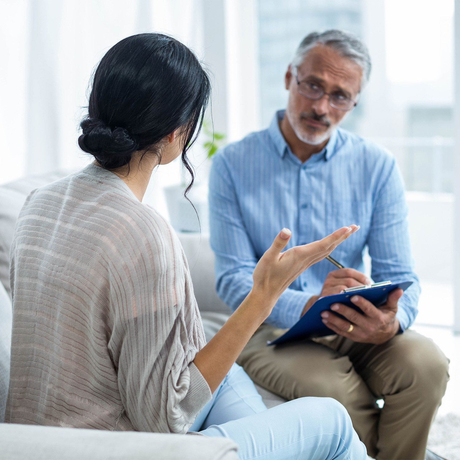 Finding the best therapist in Aurora, Ontario at Aurora Village Therapy
